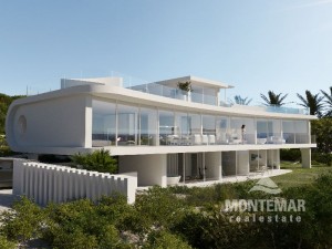 Moderno chalet de diseño en primera línea en Porto Cristo