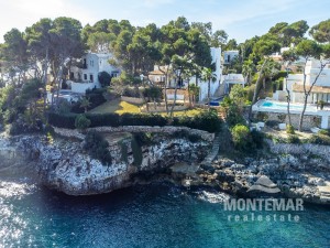 Fantástica villa en Cala d'Or con vistas al mar y acceso directo al mar