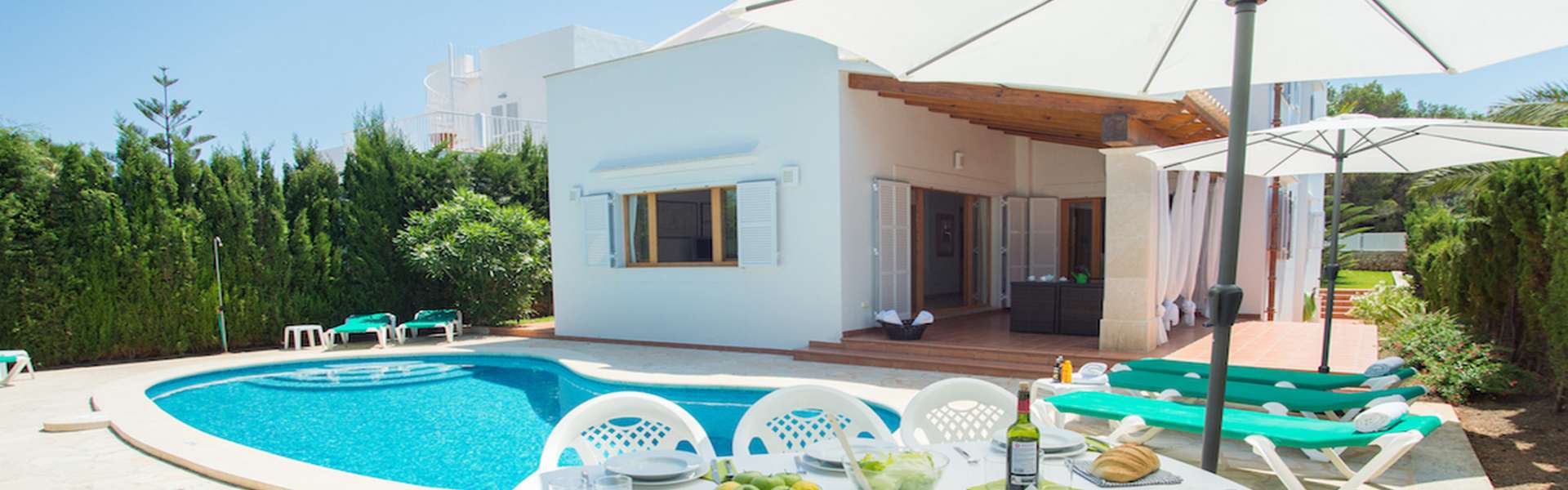 Villa exclusiva con licencia de alquiler de vacaciones en Cala d'Or/Punta des Port 