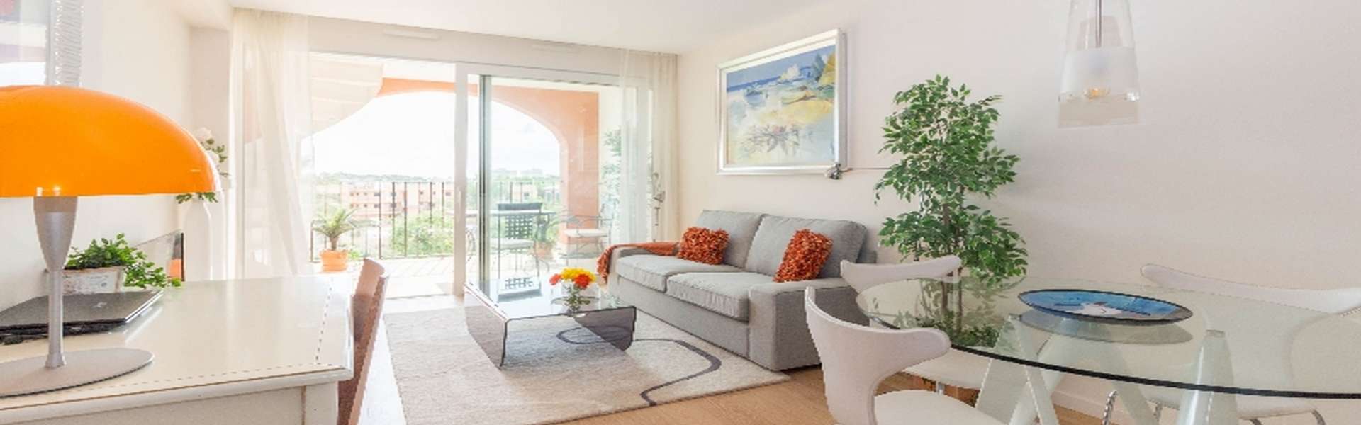 Bonito apartamento con vistas al mar en Portocolom en un complejo bien cuidado 